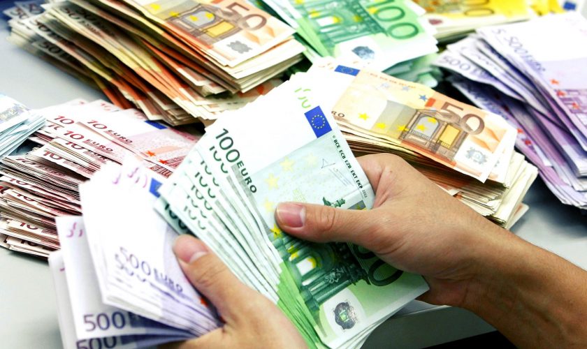 StartUp Covasna: Granturi de 25 000 de euro pentru tineri