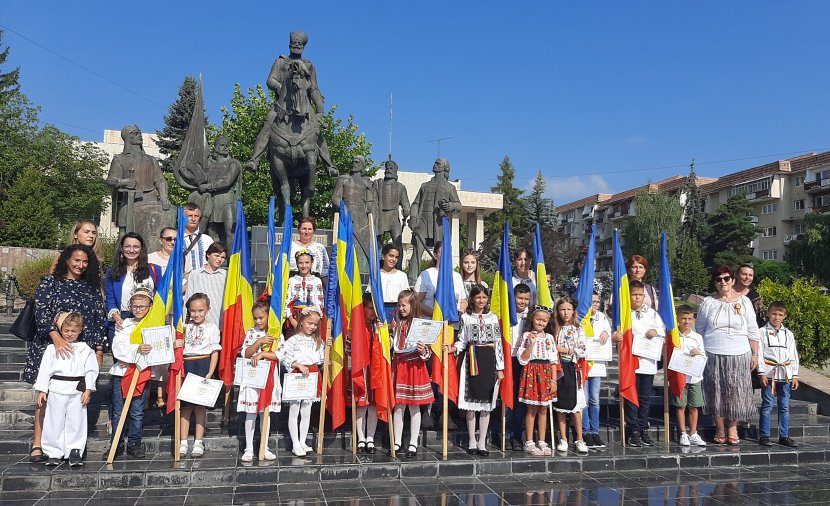 Elevi covăsneni, „principalii actori” ai Zilei Imnului Național, sărbătorită la Sfântu Gheorghe