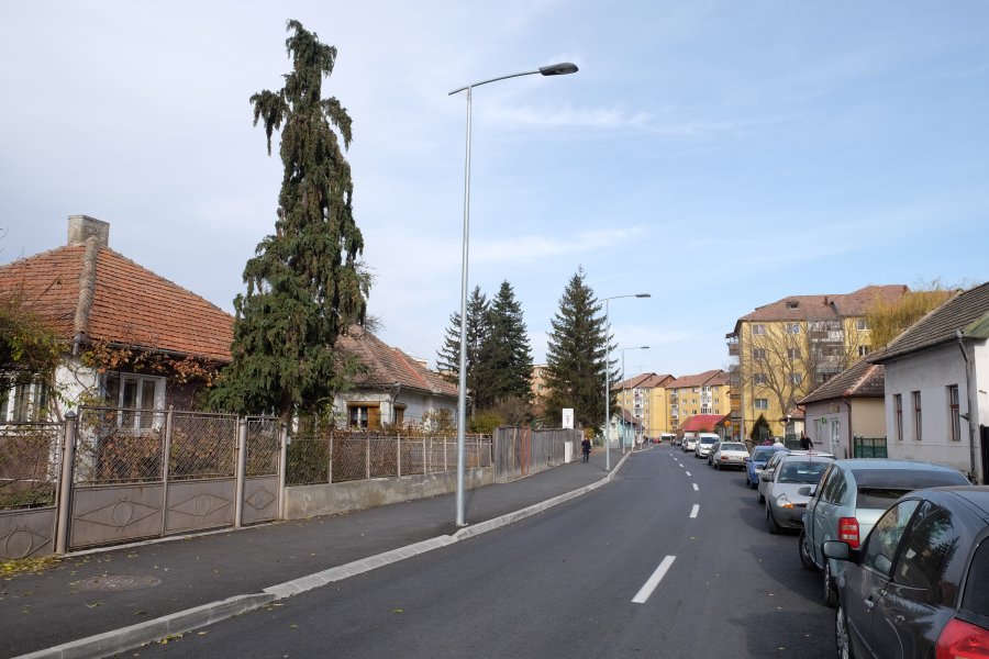 Începând de miercuri, strada Podului devine stradă cu sens unic