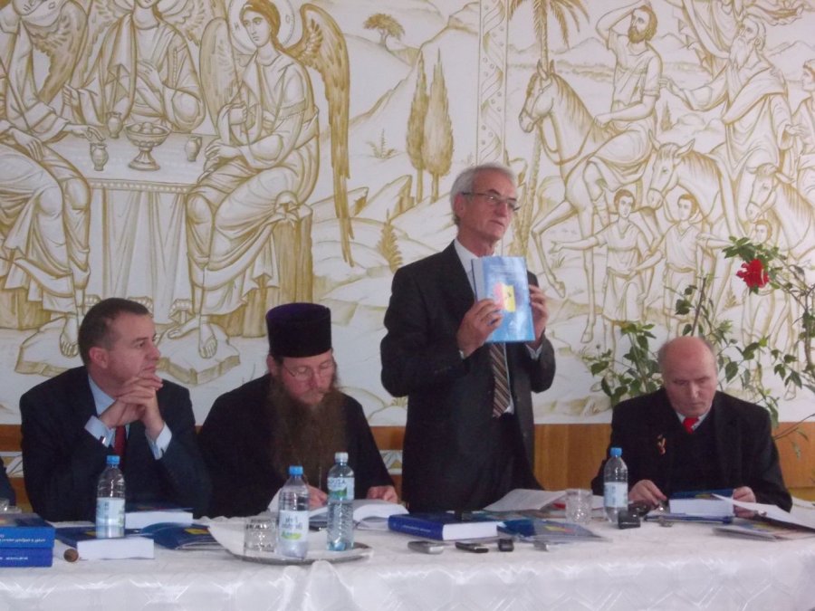 Colocviu cu tema „Lideri ai comunităţii româneşti din judeţul Harghita – apărători ai Bisericii strămoşeşti şi ai Neamului românesc”, organizat la Miercurea Ciuc