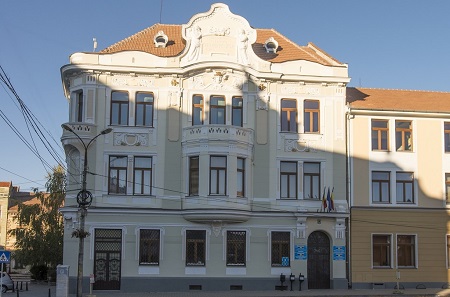 Cetăţenii municipiului Târgu Secuiesc, invitaţi să răspundă la un chestionar privind principalele obiective de dezvoltare urbană