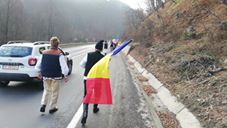 A început  Marșul Centenarului Marii Uniri  Vâlcele – Alba Iulia 2018  -100 de români au pornit cu căruțele către Alba Iulia  #Jurnaldecălătorie