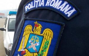 Persoană bănuită de săvârșirea infracțiunii de furt calificat reținută pentru 24 de ore