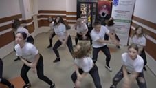 Campanie anticorupţie, cu muzică şi dans, printr-un videoclip realizat de elevi