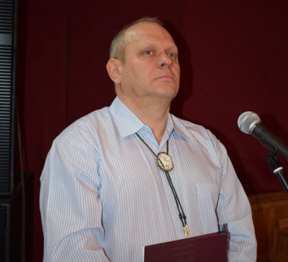 Localnicii din Ditrău, nemulţumiţi de comportamentul patronului brutăriei, dar şi speriaţi de migranţi sau coronavirus