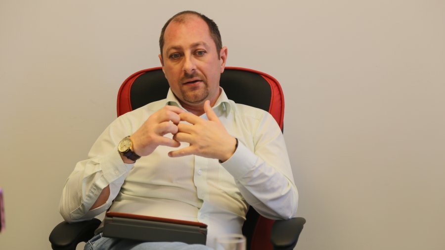 Conducerea SJU Covasna: Campania de informare privind vaccinarea anti-COVID-19 va fi crucială