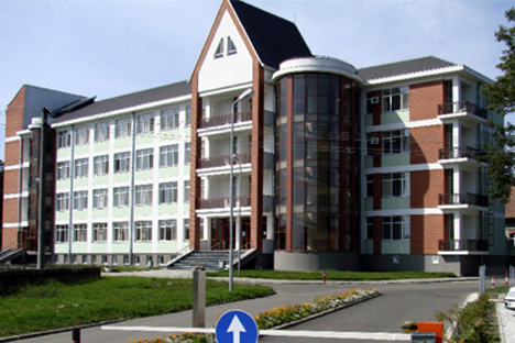 Spitalul din Târgu Secuiesc nu mai e suport COVID-19;Spitalul Judeţean devine suport pentru Braşov