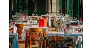 Restaurantele, instituţiile de cultură şi recreere din Sfântu Gheorghe şi-ar putea relua activitatea în interior