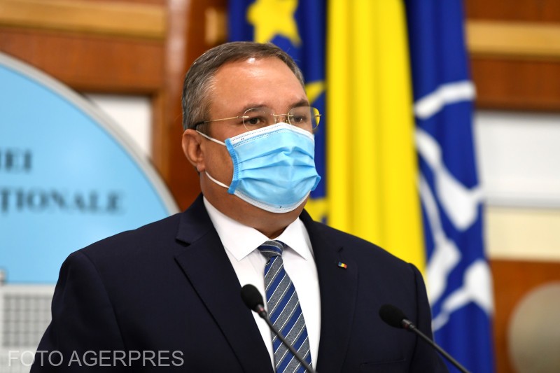 Ministrul Apărării, Nicolae Ciucă, a declarat joi că variantele luate în calcul pentru marcarea Zilei Naţionale sunt condiţionate de situaţia pandemică.