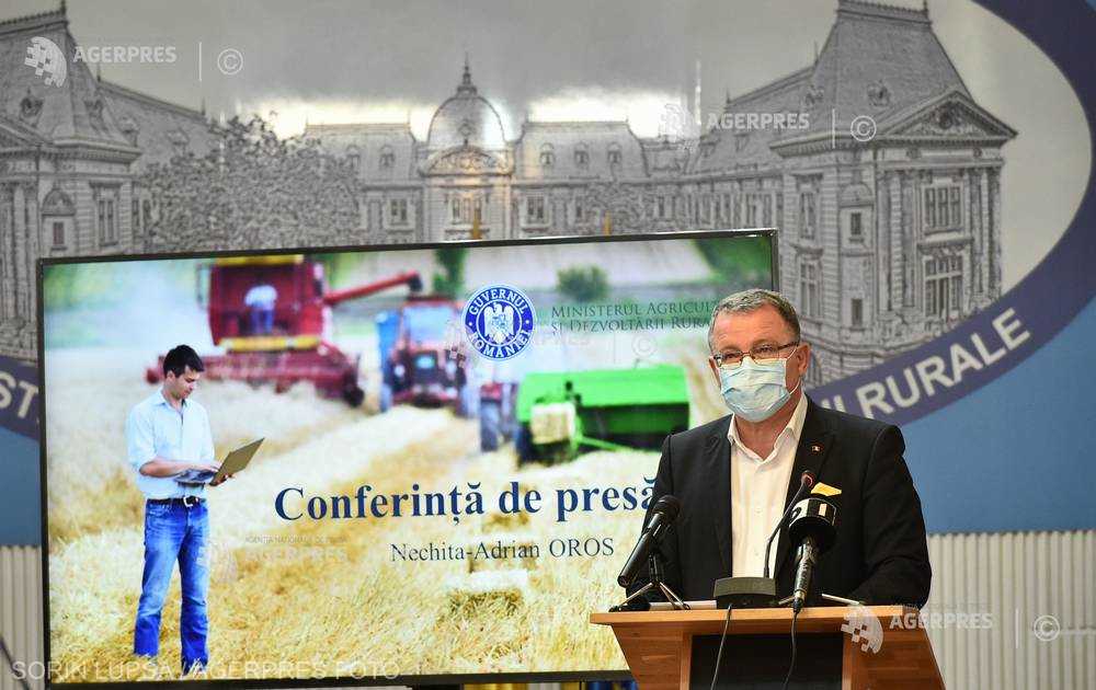  Oros anunţă depunerea unei iniţiative legislative pentru protejarea producătorilor români