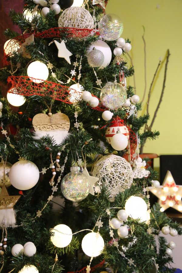 Recomandări ale ISU Covasna pentru a petrece în siguranță sărbătorile de Crăciun!