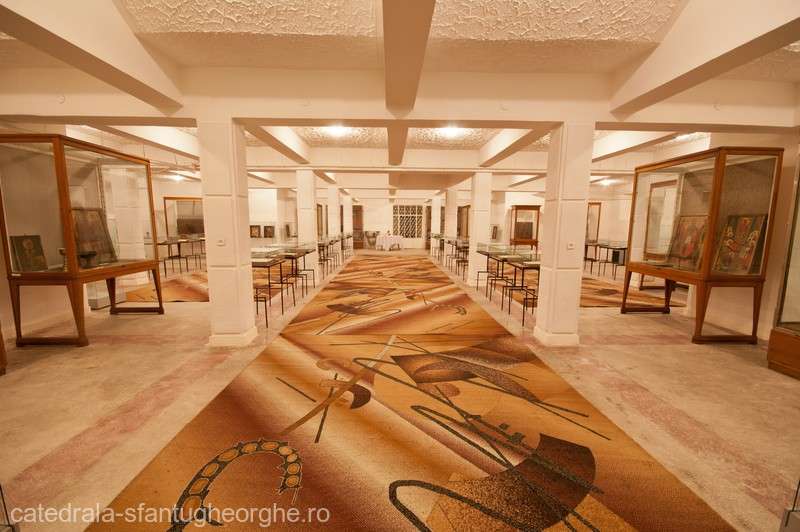 Icoane şi cărţi din patrimoniul Muzeului Spiritualităţii Româneşti, restaurate printr-un proiect susţinut de Guvern