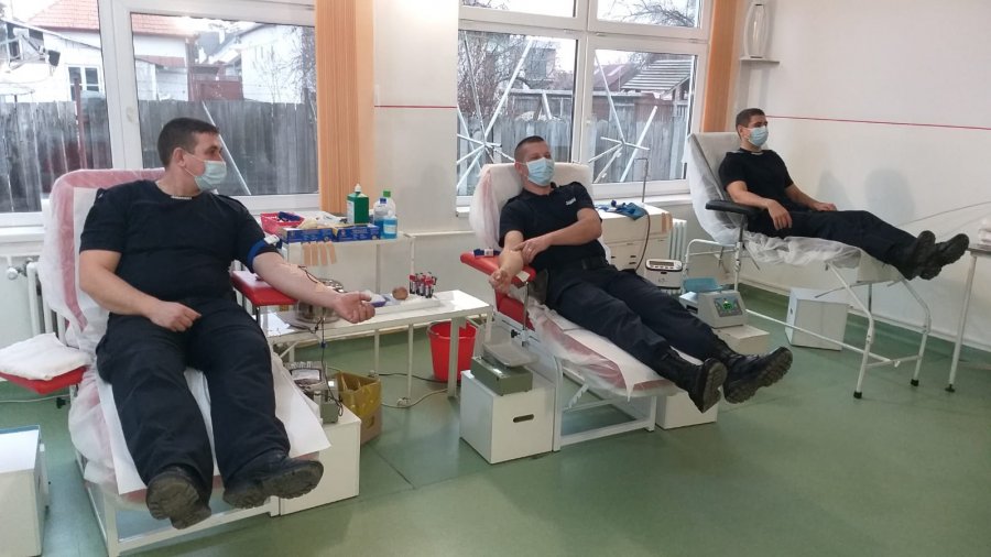 ,,Donează sânge! Fii erou, salvează o viață!’’