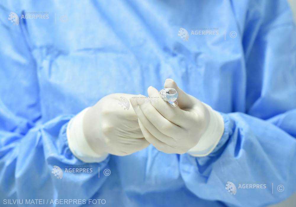 DSP Covasna: Vaccinurile anti-COVID-19 pentru cadrele medicale ajung în judeţ cel mai probabil miercuri