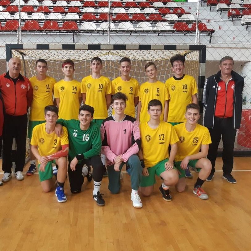 Încep competițiile pentru sporturile pe echipe