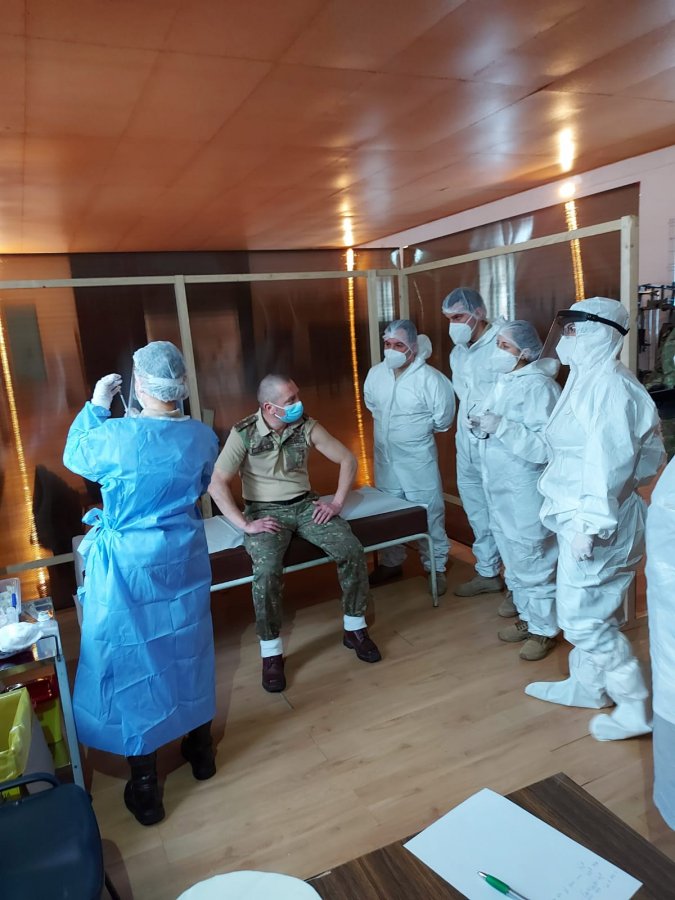 60 de militari s-au vaccinat, ieri, la centrul organizat la Batalionul 22 Vânători de Munte „Cireşoaia” din Sfântu Gheorghe 