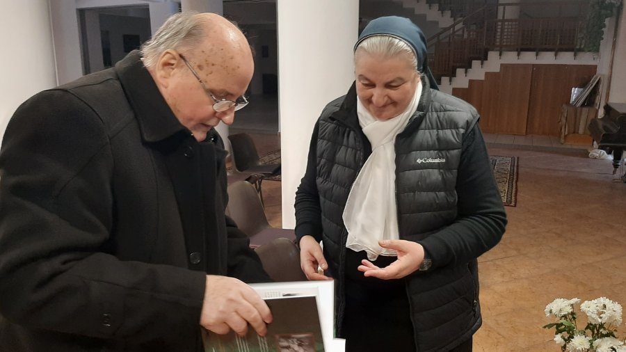 Donaţii de carte, de  Ziua Internațională a Cărții Dăruite. De la Sfântu Gheorghe, la Gheorgheni şi Odorheiu Secuiesc