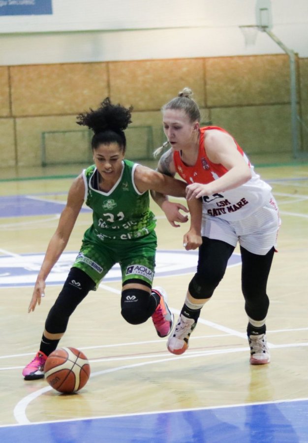 Baschet feminin: Sepsi SIC Sfântu Gheorghe a câştigat derby-ul cu CSM Satu Mare