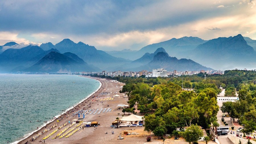 Info – VACANȚE și CĂLĂTORII