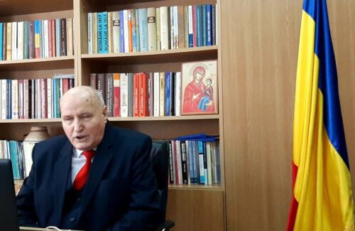 Un sfert de veac în slujba limbii române și a românismului