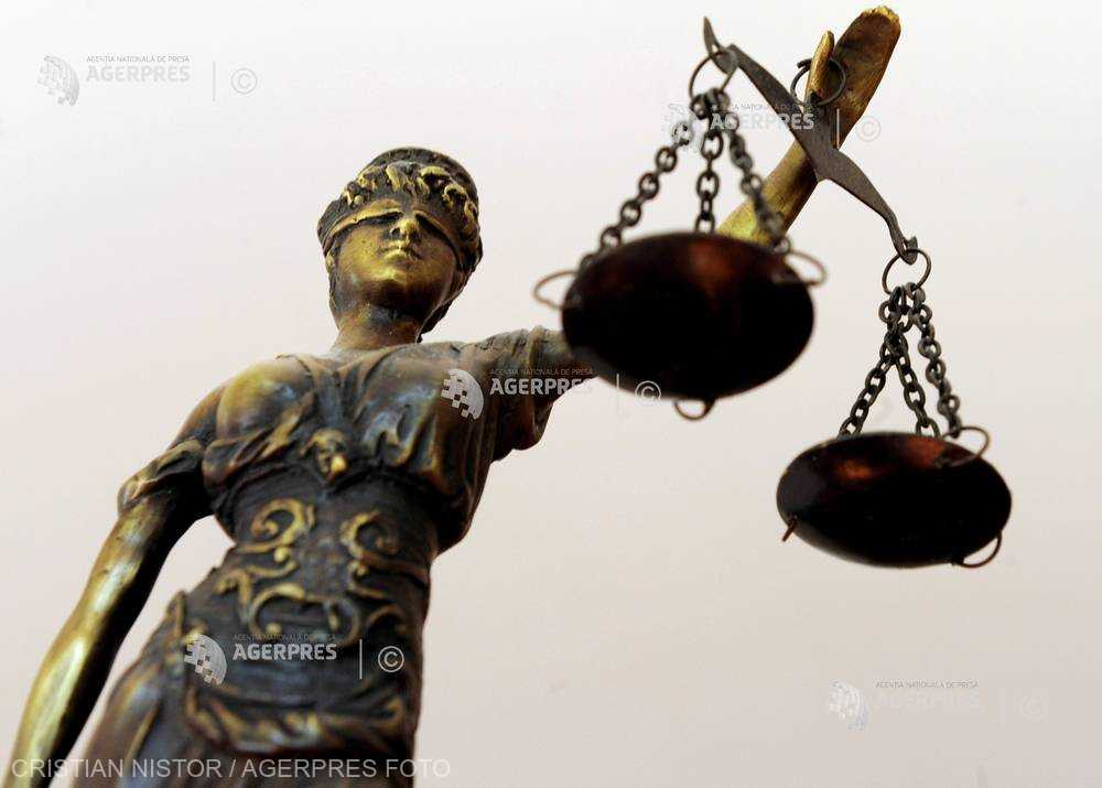 Peste 3.000 de semnături pentru susţinerea unei petiţii adresate Consiliului Superior al Magistraturii