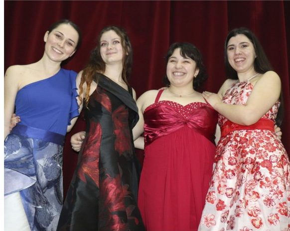 Recital de canto la Centrul de Cultură Arcuș, astăzi