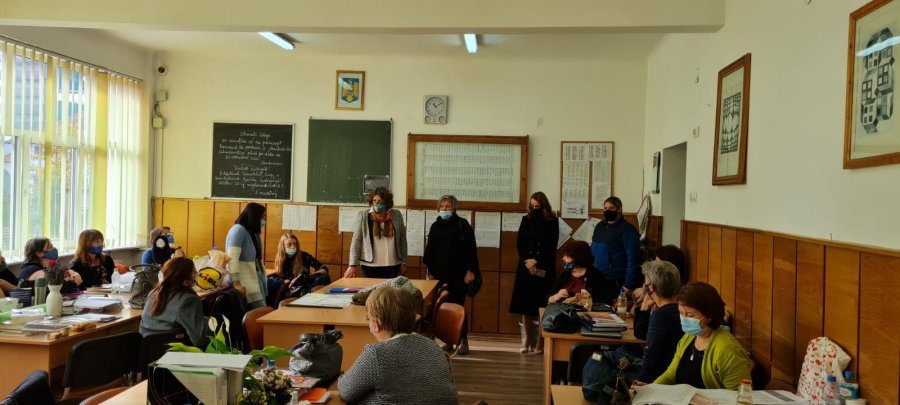Campania „Școli inteligente pentru tinerii covasneni”, derulată în două unități de învățământ din orașul Covasna