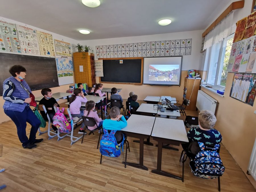 Educație – Cunoaștere – Dezvoltare proiect de educație culturală adresat copiilor dezavantajați din județul Covasna