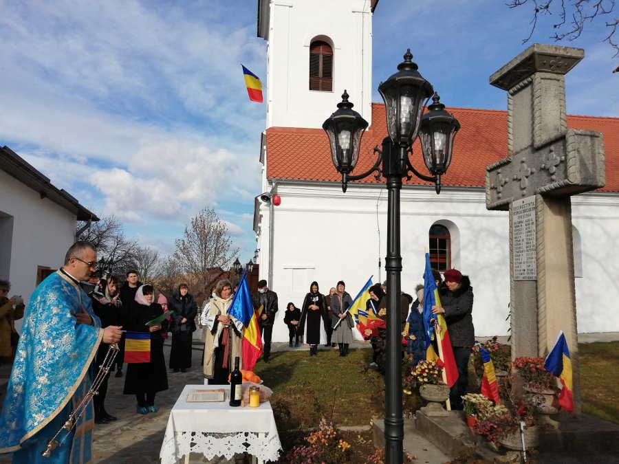 La Mărtănuș s-a ținut steagul sus pentru România. Și la Târgu Secuiesc, de Ziua Națională a României s-a ținut cu demnitate steagul sus!