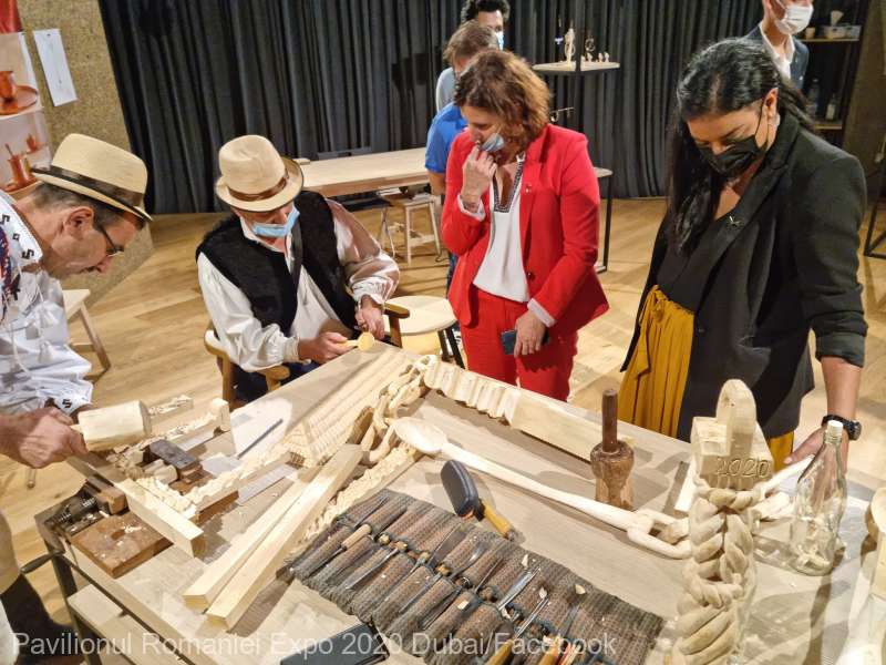 Studenţii UniTBv reprezintă România, alături de alţi artişti, la Expo Dubai