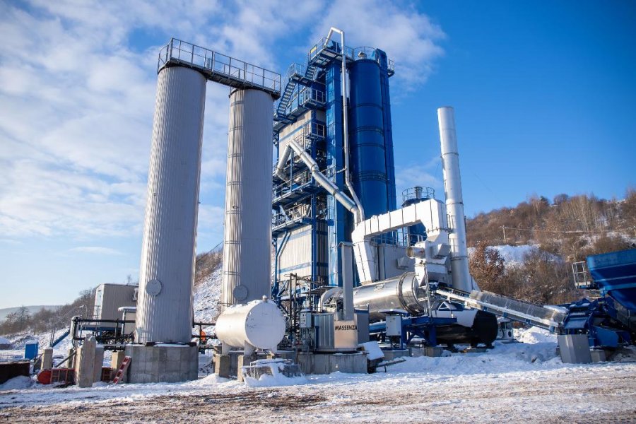 Staţie modernă de producere a asfaltului înfiinţată de CJ la Malnaş, cu o investiţie de 1,5 milioane de euro