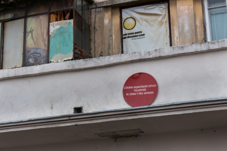 Locuințele cu risc seismic consolidate vor putea fi vândute doar în anumite condiții. Ce prevede noul proiect de lege