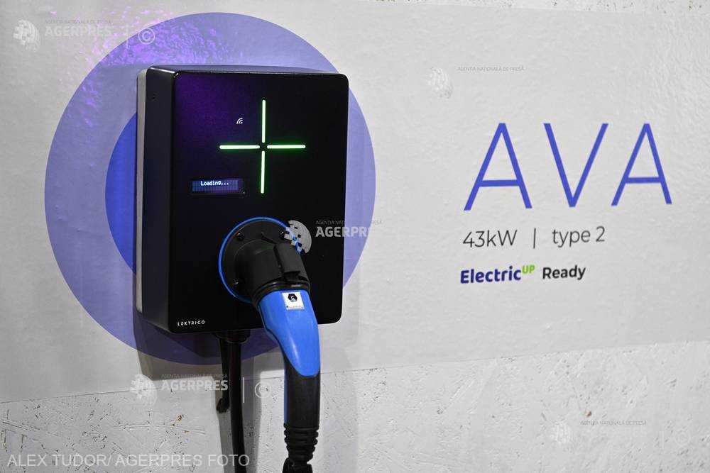 Apariţia pe piaţă a 130 de milioane de vehicule electrice, o provocare enormă pentru reţelele electrice ale Europei (raport)