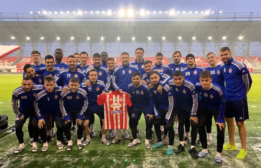 Sepsi OSK Sfântu Gheorghe licitează un tricou cu semnăturile jucătorilor în beneficiul lui Florin Hidişan