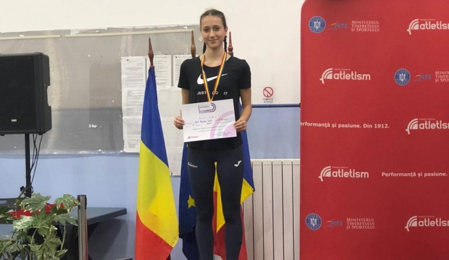 Medalii de argint și de bronz obținute de atleta Vasile Rut Cristina 