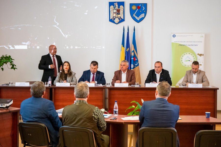 A fost constituit Comitetul de Masiv pentru Grupa de Munți Sudică