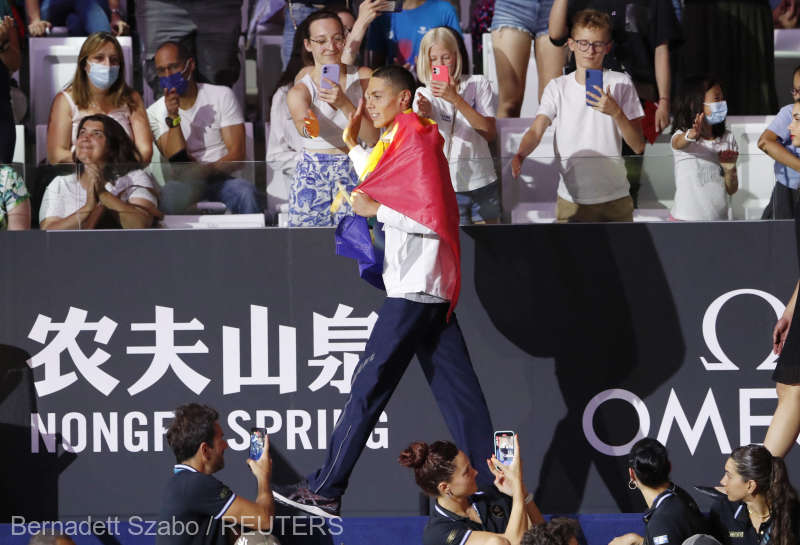 Înot: David Popovici, după al doilea titlu mondial câştigat – Sper că v-am făcut pe toţi mândri