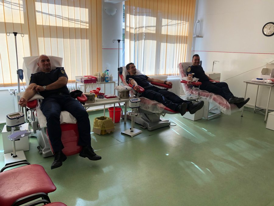Jandarmii covăsneni au executat a treia misiune din anul acesta la Centrul de Transfuzie Sanguină Covasna
