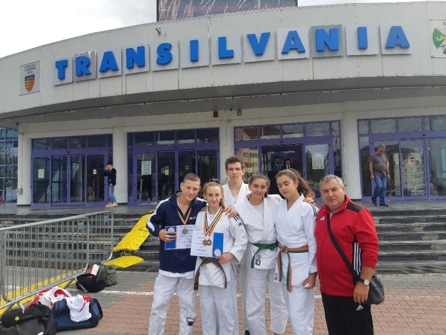 Noi medalii obținute de sportivii CSM Sf.Gheorghe la Campionatele Naționale de Judo ne-waza și „Cupa Temerarul”