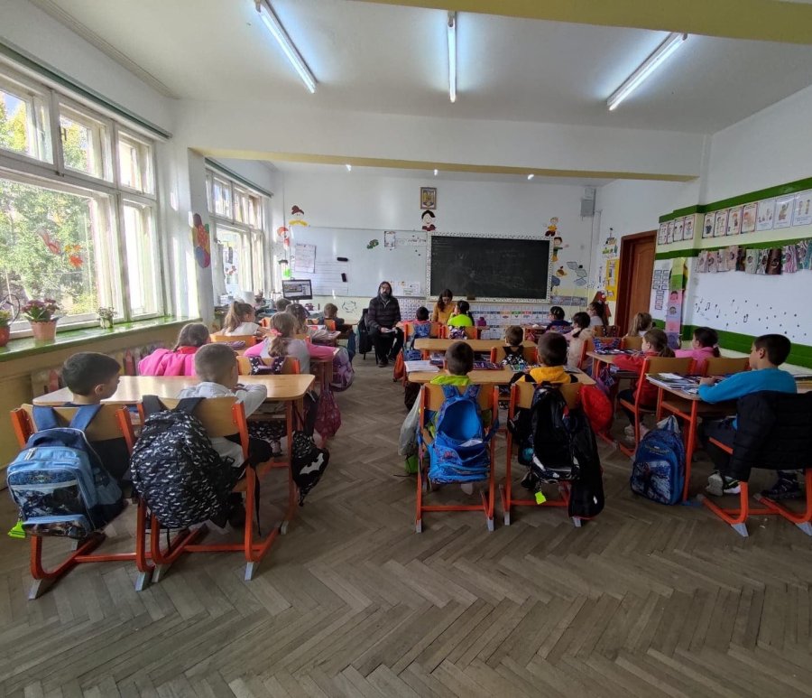 Elevii din ciclul primar, încurajați să iubească lectura, prin „Firul de aur”