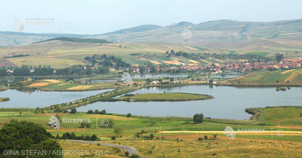 REZERVAŢII NATURALE: Popasul păsărilor de la Sânpaul, judeţul Harghita